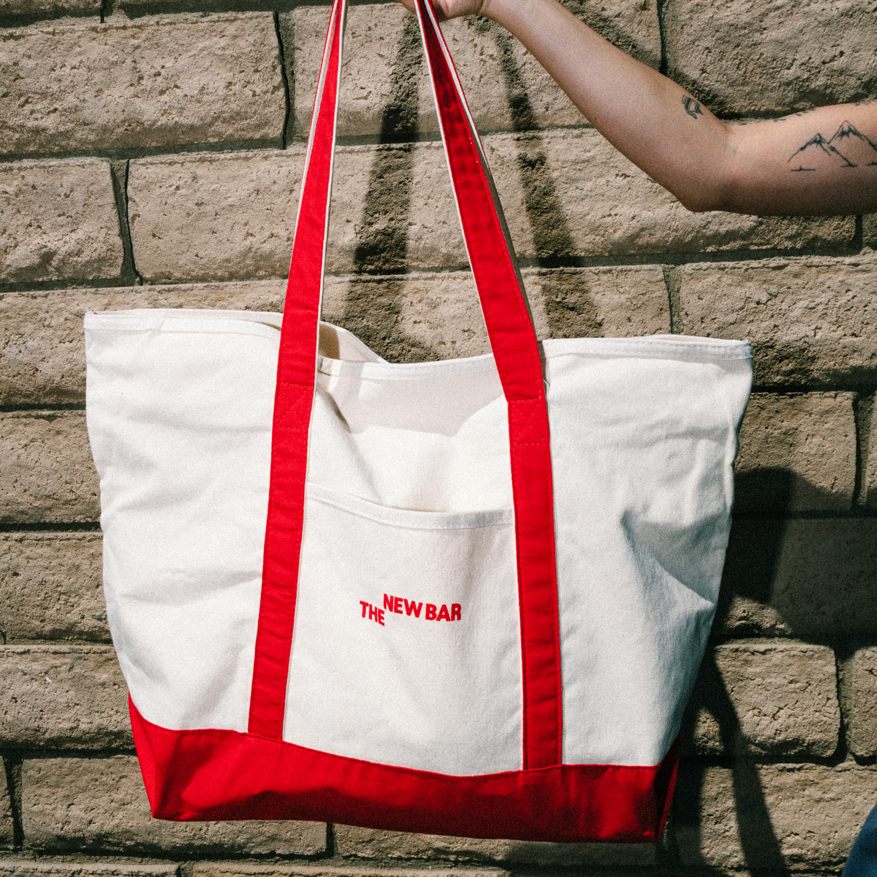 TNB Zipper Tote