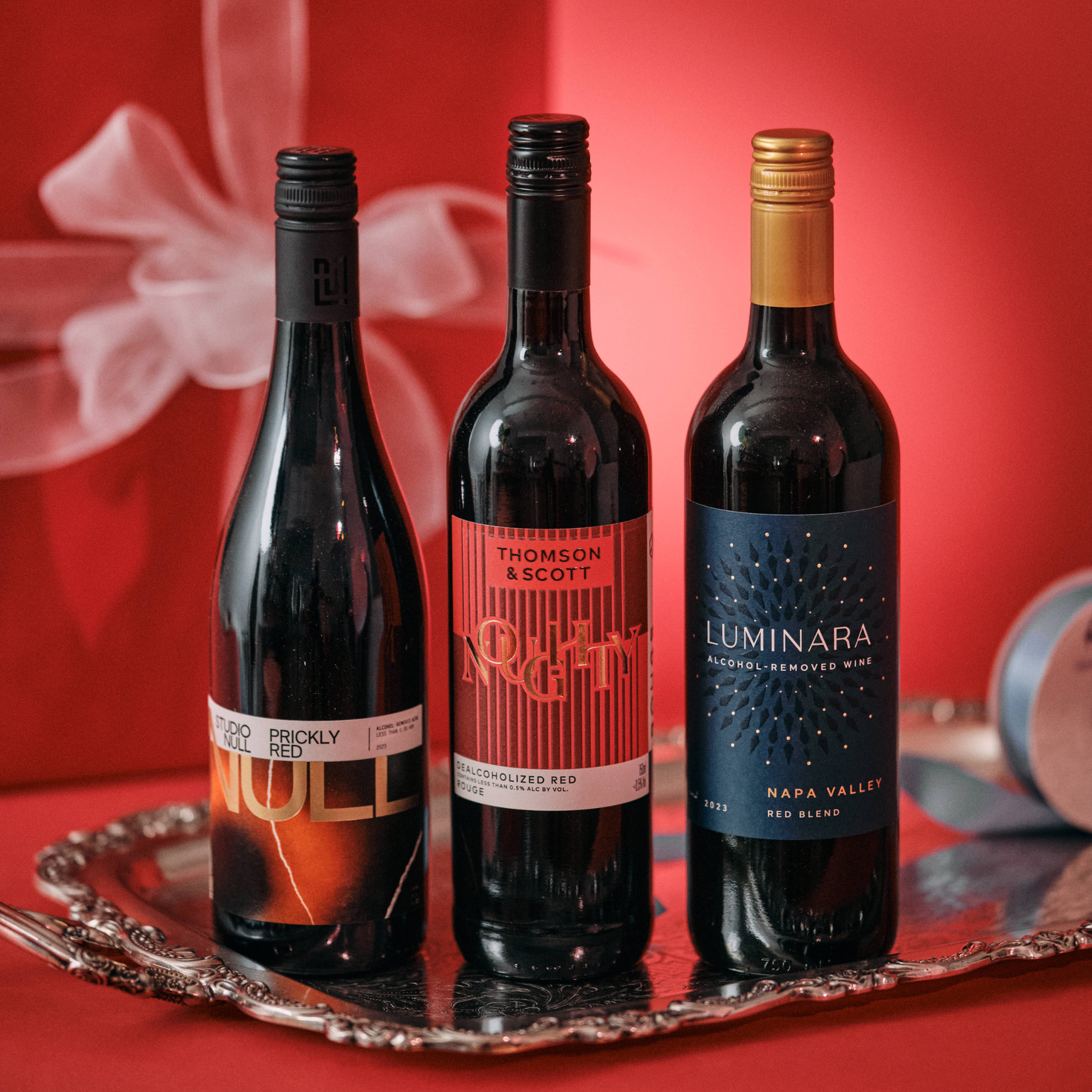 The New Bar Red - Gift Set